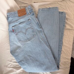 Levi's Wedgie Straight